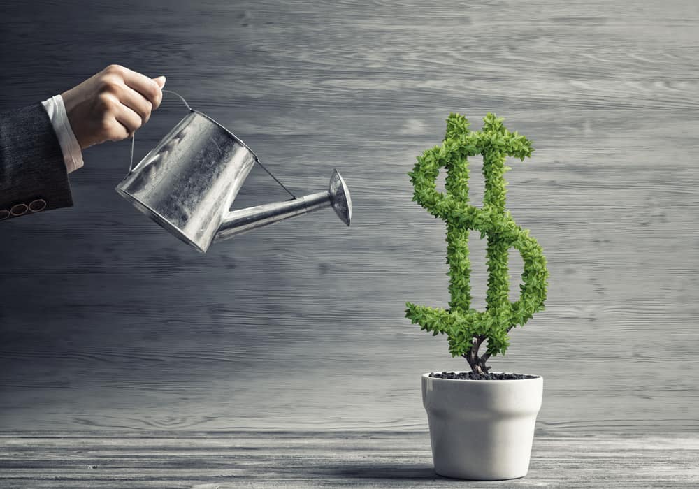 Read more about the article 10 Best Ways to Invest $10,000 – Make Your Money Grow