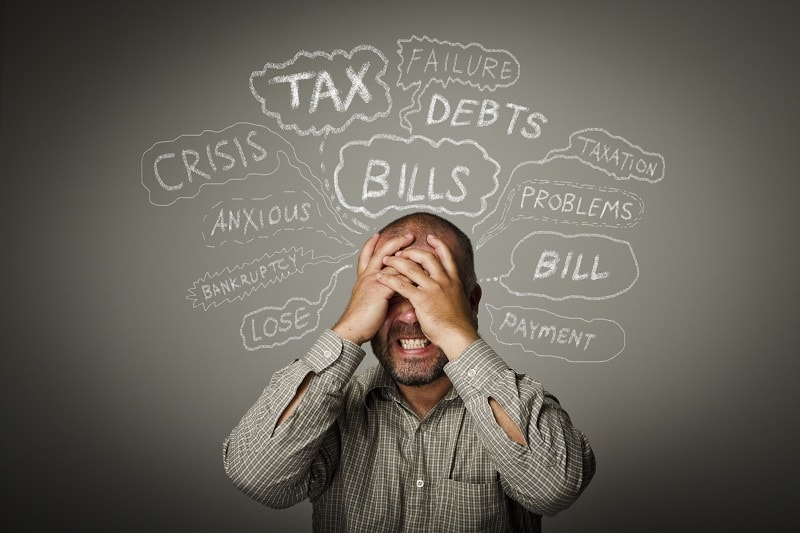 Read more about the article 10 Ways to Curb Financial Anxiety When You’re Stressed About Money