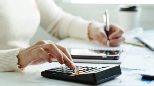 Read more about the article Is Balancing Your Checkbook Necessary in the Age of Online Banking?